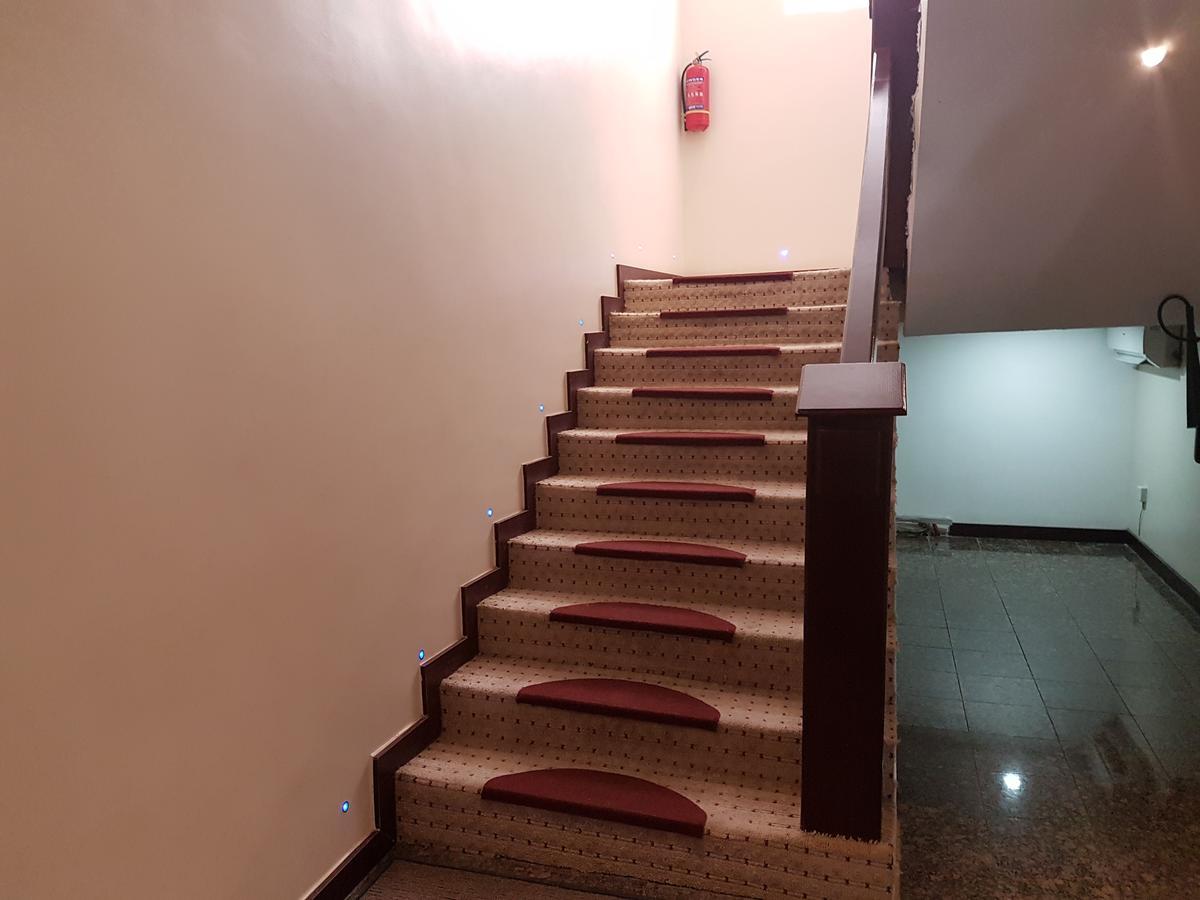 Check Inn Hotel Abuja Exterior foto
