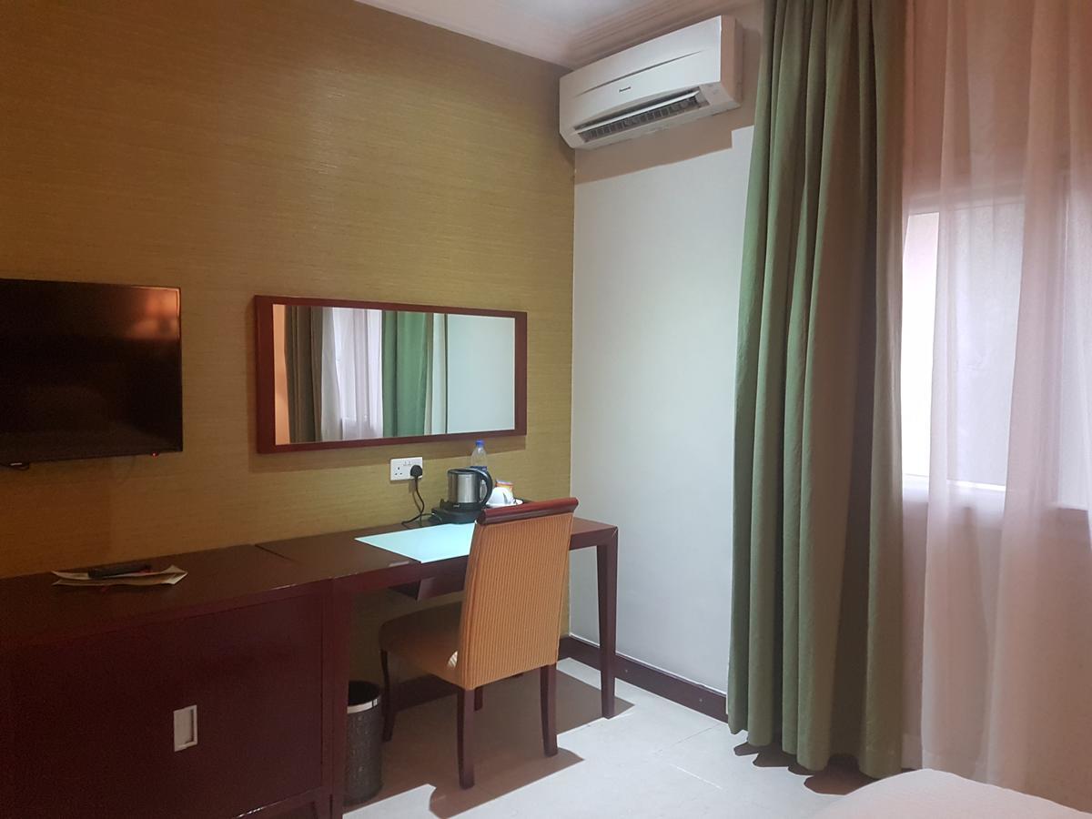 Check Inn Hotel Abuja Exterior foto